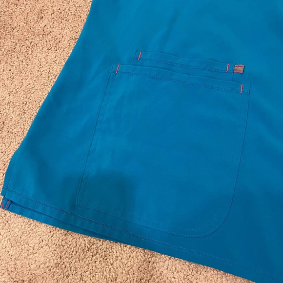 Scrubstar Scrub Top - Picture 2 of 7